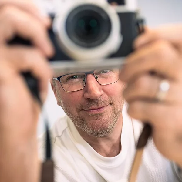 Cyril Perrier photographe portraitiste professionnel - Studio photo Normandie Critot